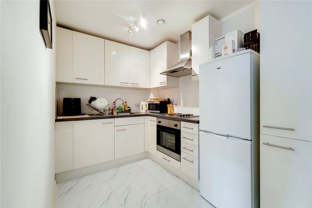 Property photo 2 of 9 Picture No. 04