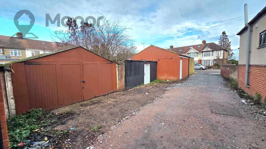 Property photo 3 of 6 20260119_144507