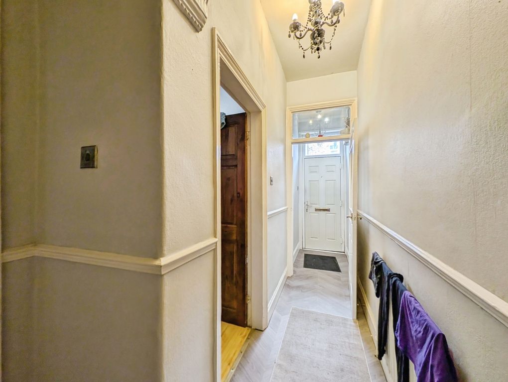 Property photo 2 of 16 Pbox-Img.Jpg
