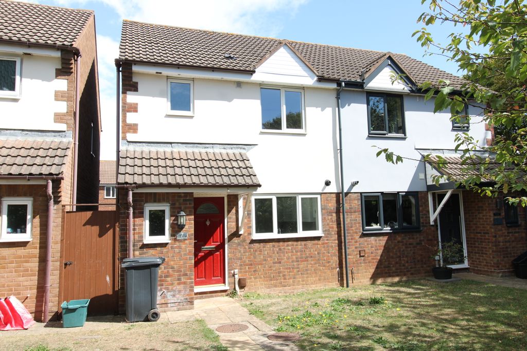 Property photo 1 of 11 External