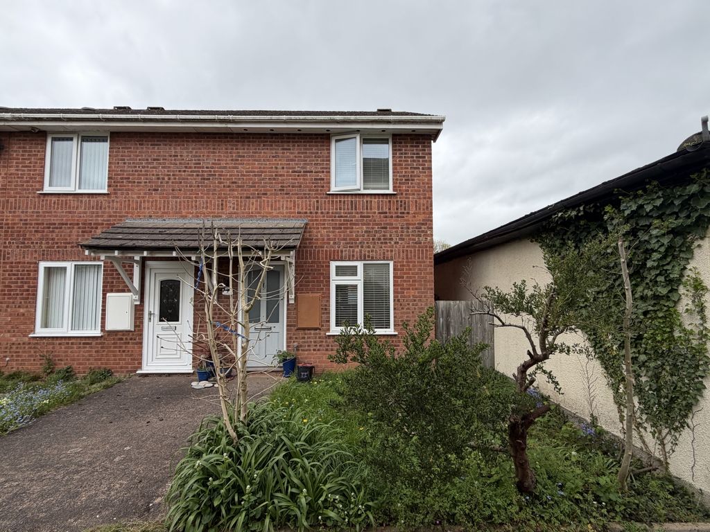 Property photo 1 of 13 Photo 8