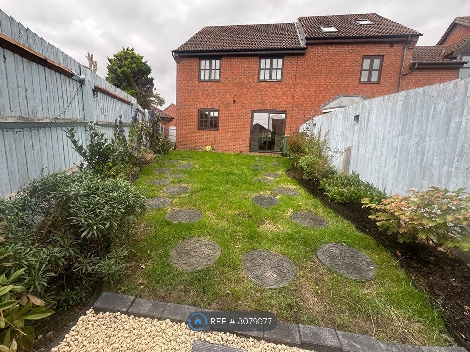 Property photo 2 of 3