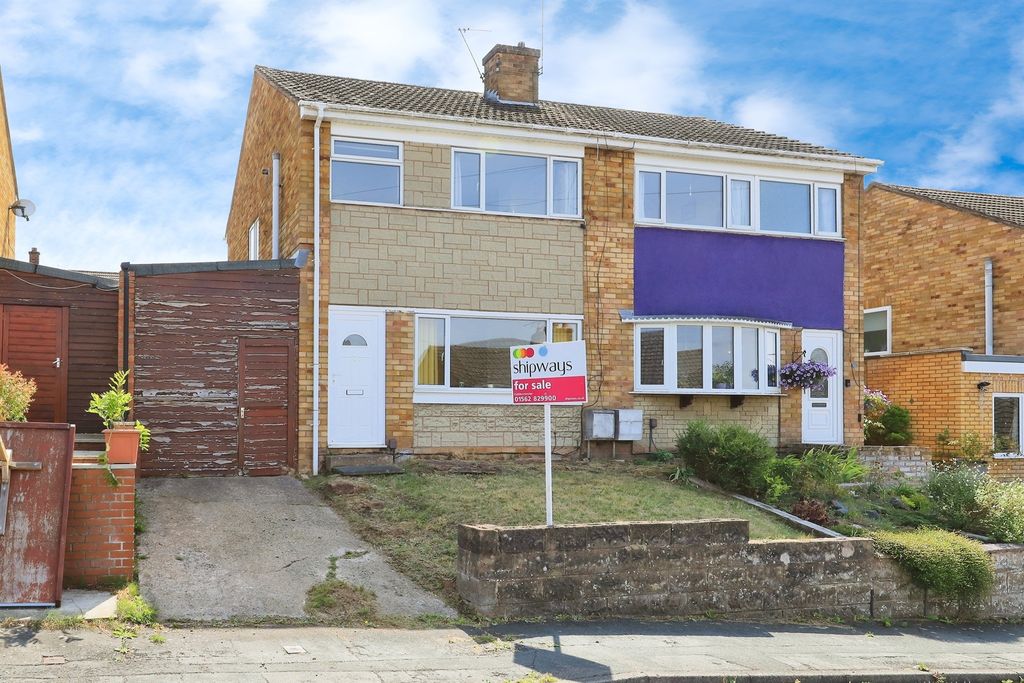 Property photo 1 of 15