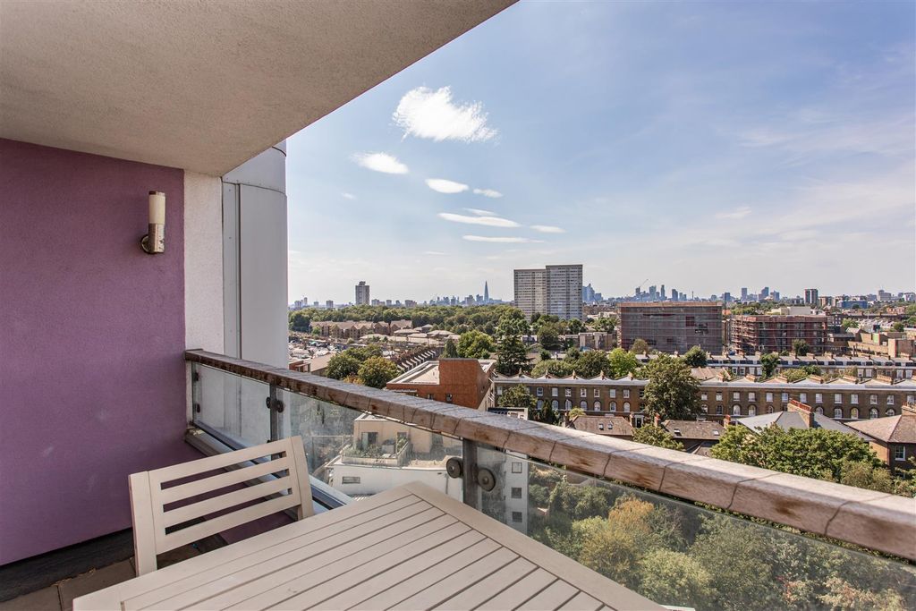 Property photo 2 of 14 Balcony