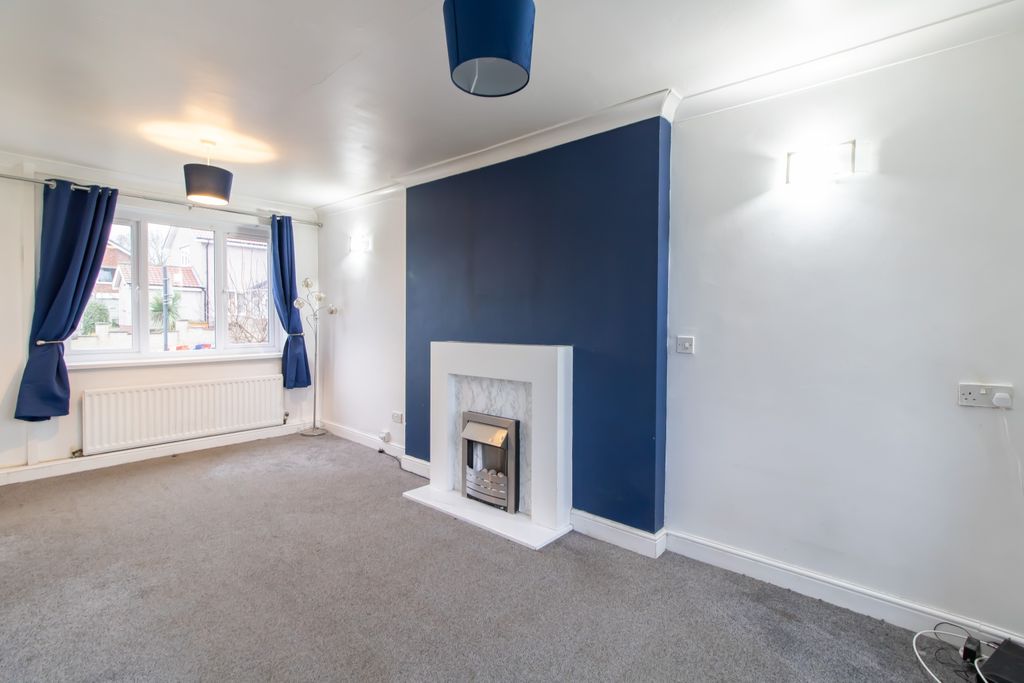 Property photo 3 of 14 Image 2