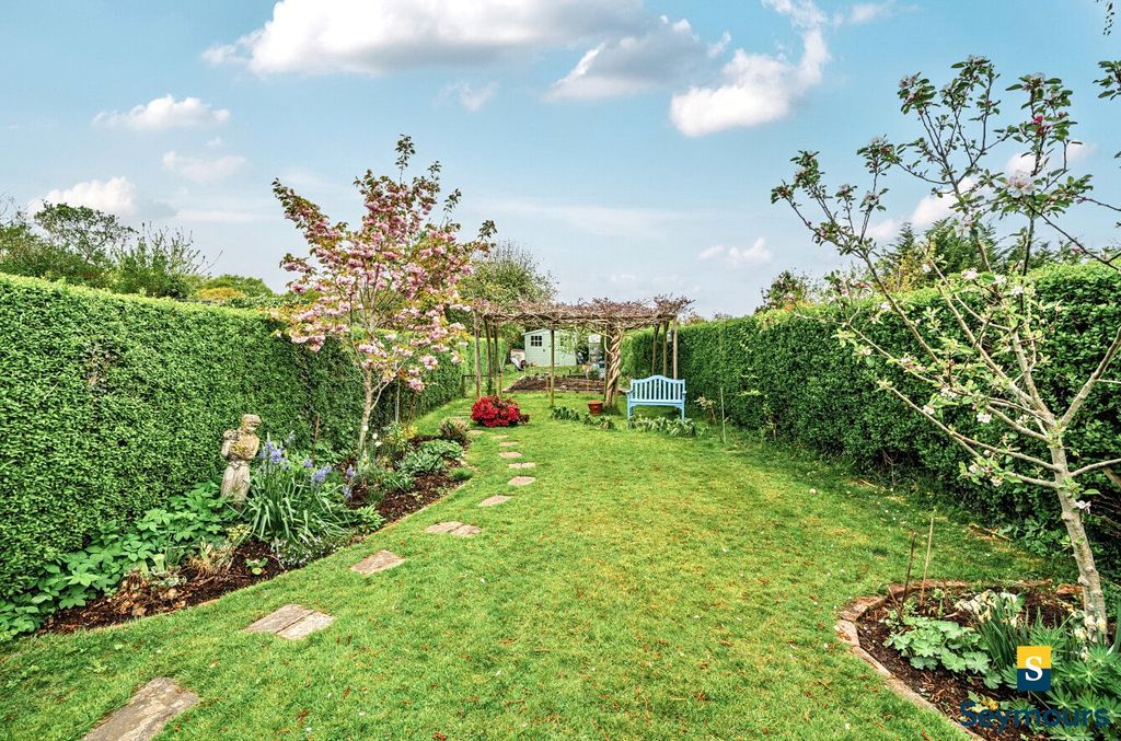 Property photo 3 of 18 Lawn