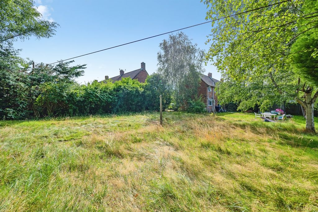 Property photo 3 of 22