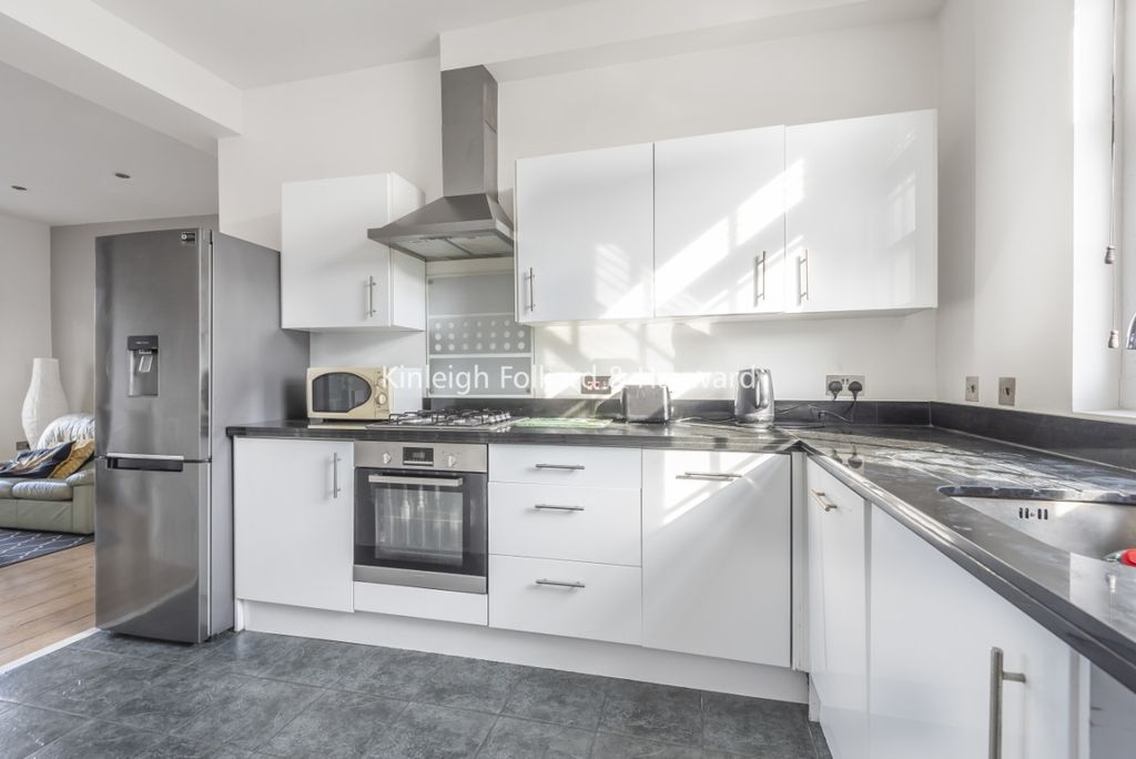 Property photo 1 of 9 ce66E49B-876F-4E9d-9