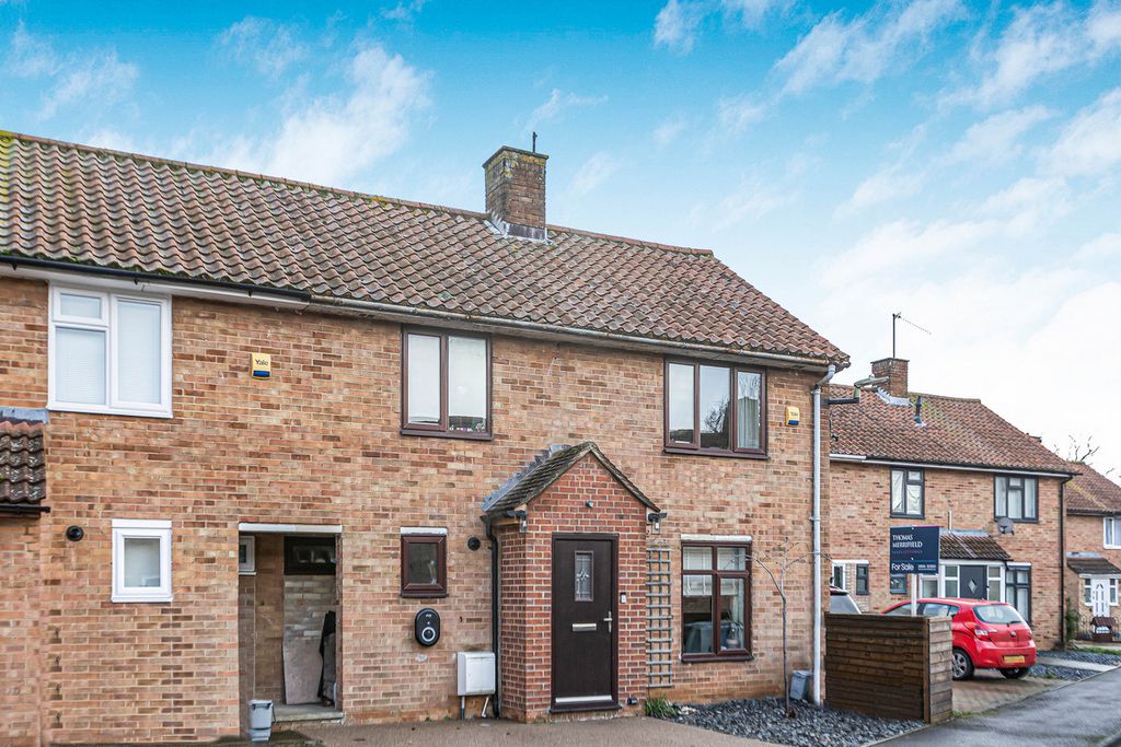 Property photo 1 of 23