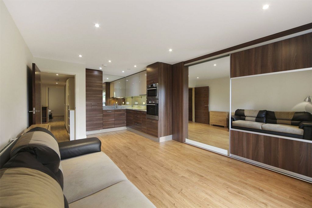Property photo 1 of 10 Picture No. 06