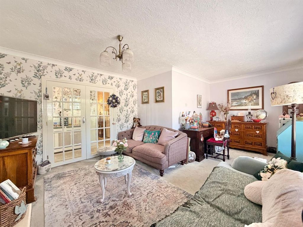 Property photo 3 of 28 Photo-2026-04-23-16-00-24 (7).Jpg