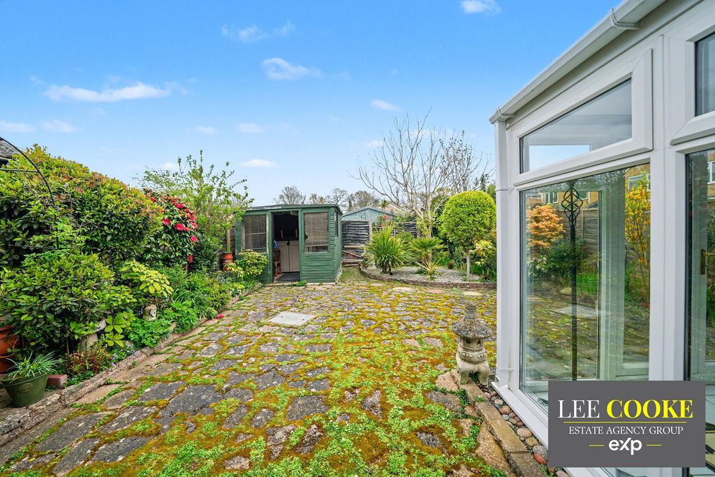 Property photo 3 of 36