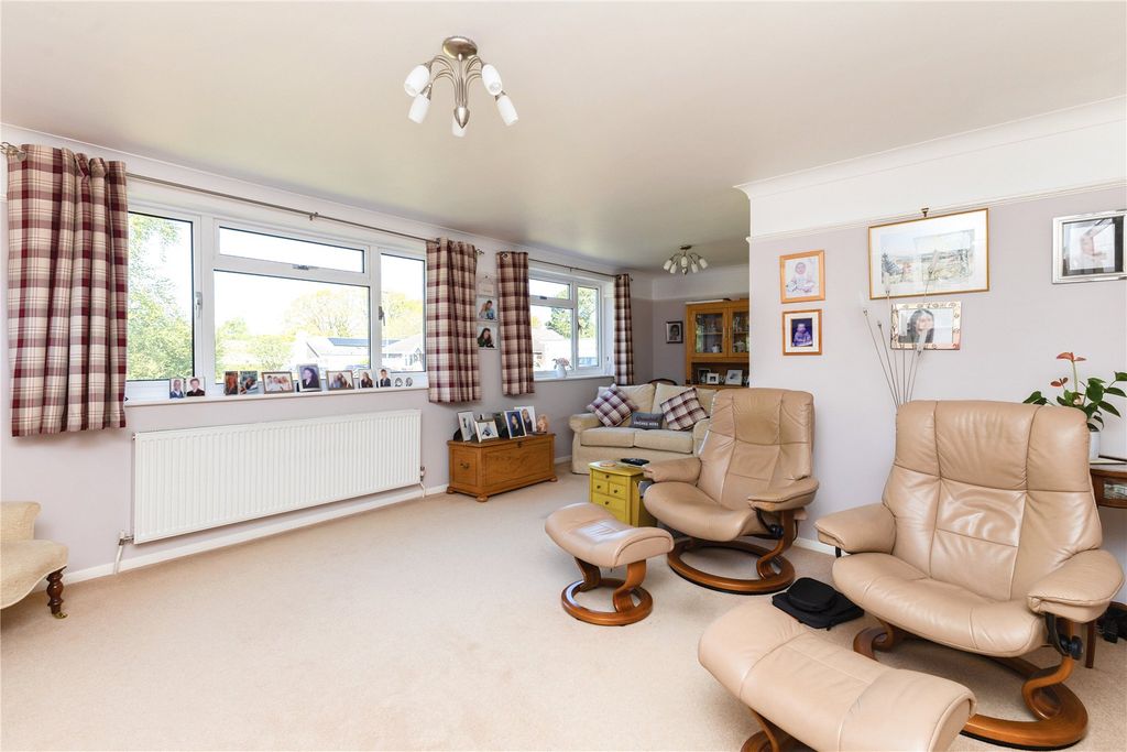 Property photo 3 of 26 Picture No. 03