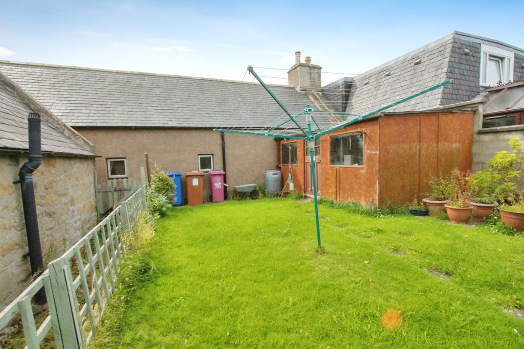 Property photo 2 of 15 Rear Garden