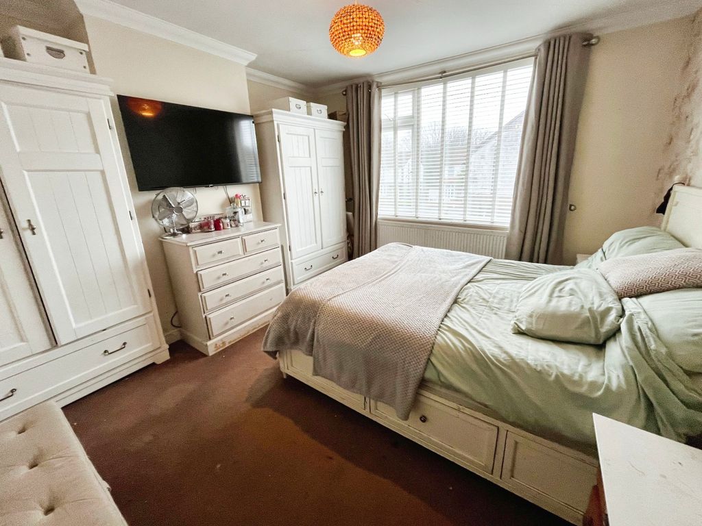 Property photo 3 of 16 Picture No. 01