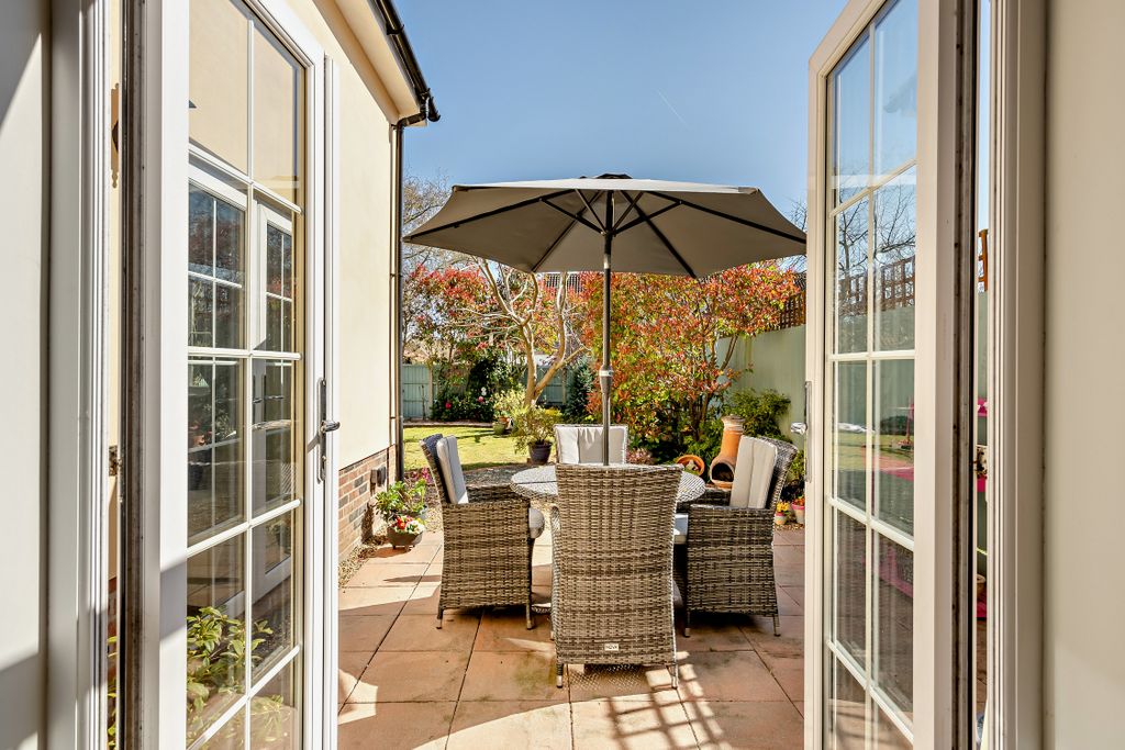 Property photo 2 of 48 8643242-Interior23-800