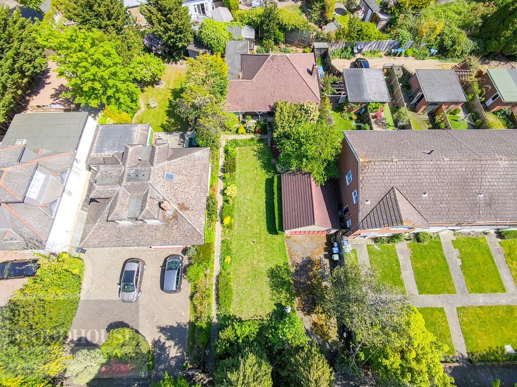 Property photo 1 of 24