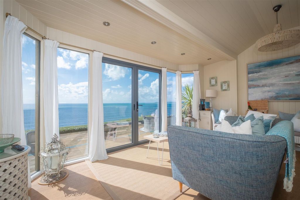 Property photo 2 of 16 Parry_Infinity_Whitsands_Photos-7.Jpg
