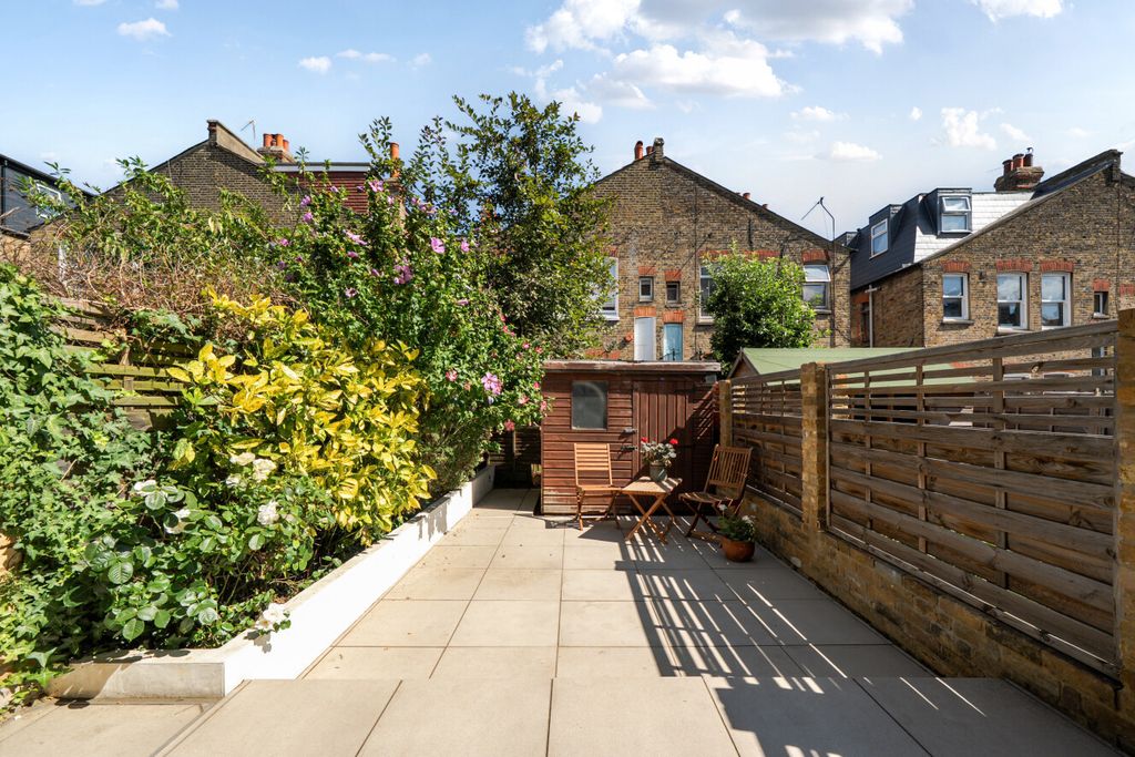 Property photo 2 of 11 1494798-17-6A5E35...