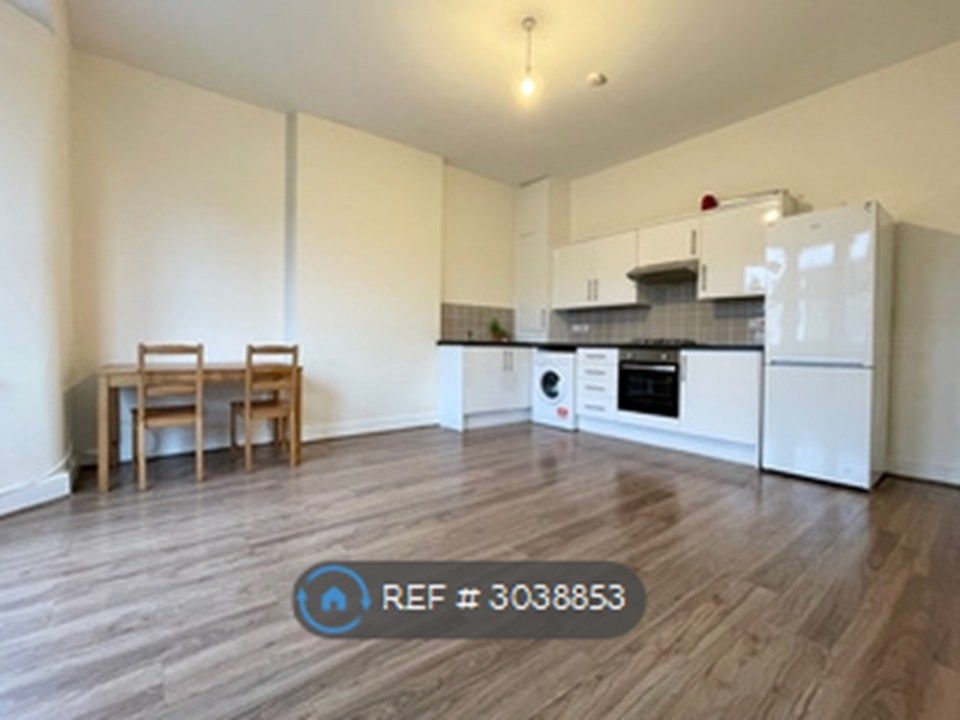 Property photo 2 of 9