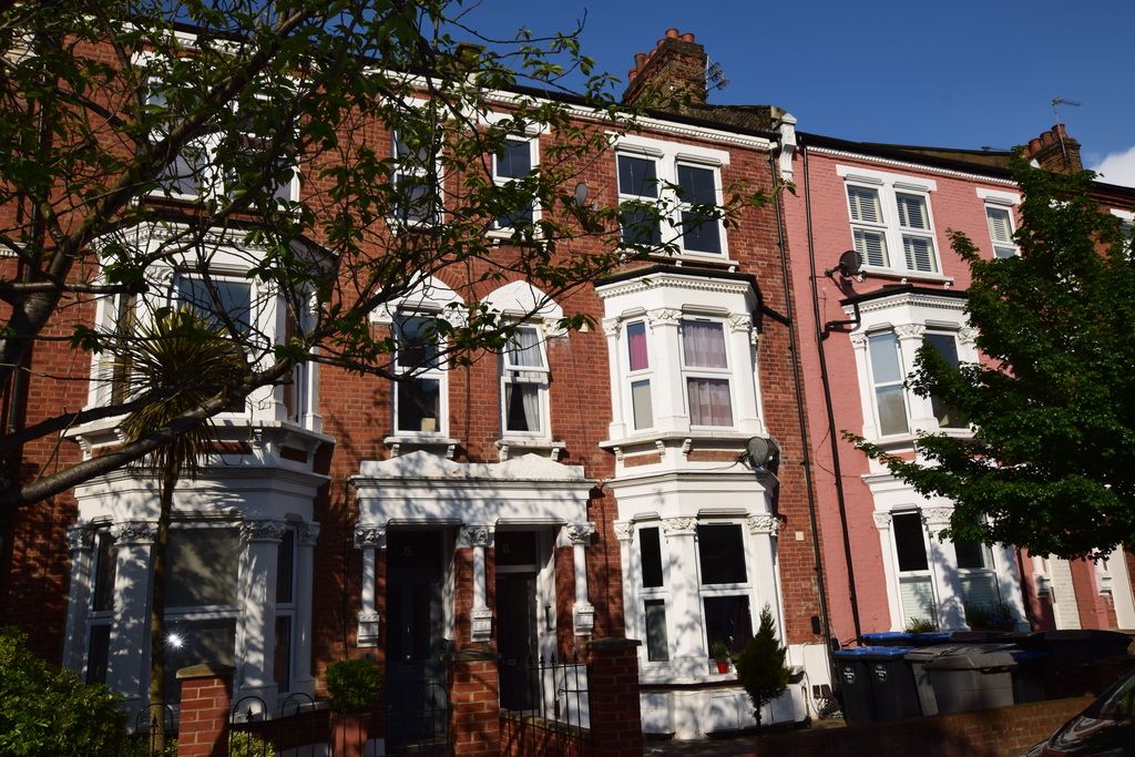 Property photo 1 of 1