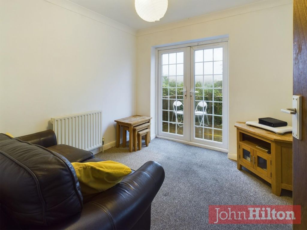 Property photo 2 of 11 Pr0400-Still005.Jpg