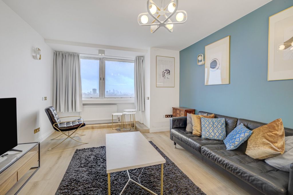 Property photo 1 of 10 Picture No. 05