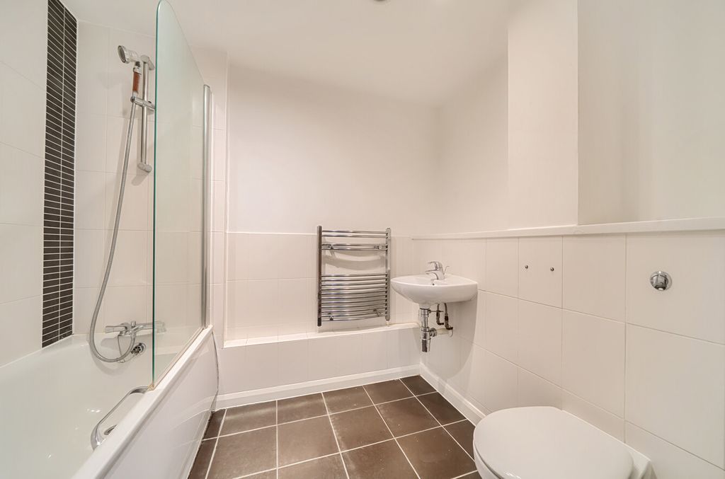 Property photo 3 of 13 1319801-5-6867A94...