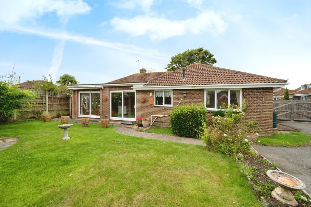 Property photo 2 of 17 Photography
