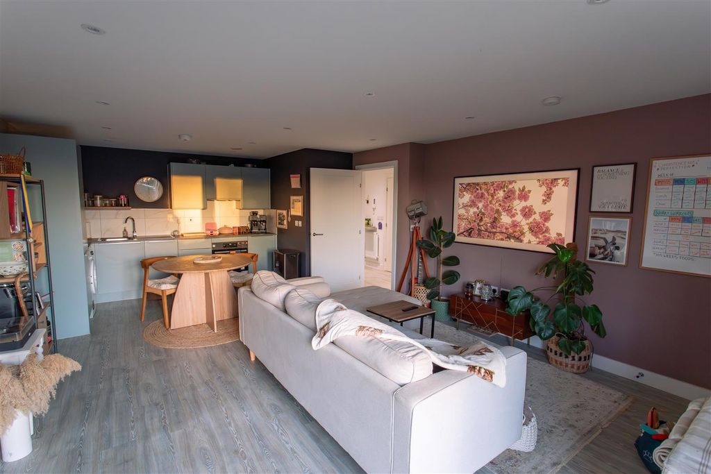 Property photo 1 of 18 2N4A5379.Jpg