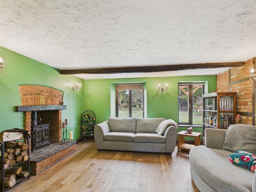 Property photo 3 of 45