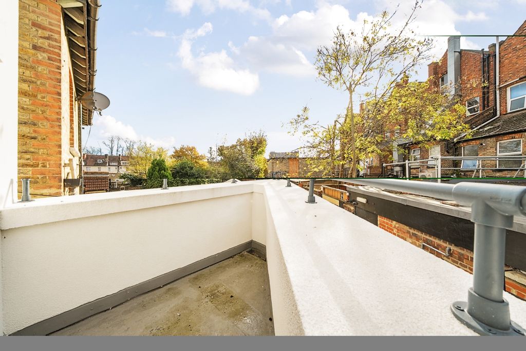 Property photo 3 of 14 1215252 (16)