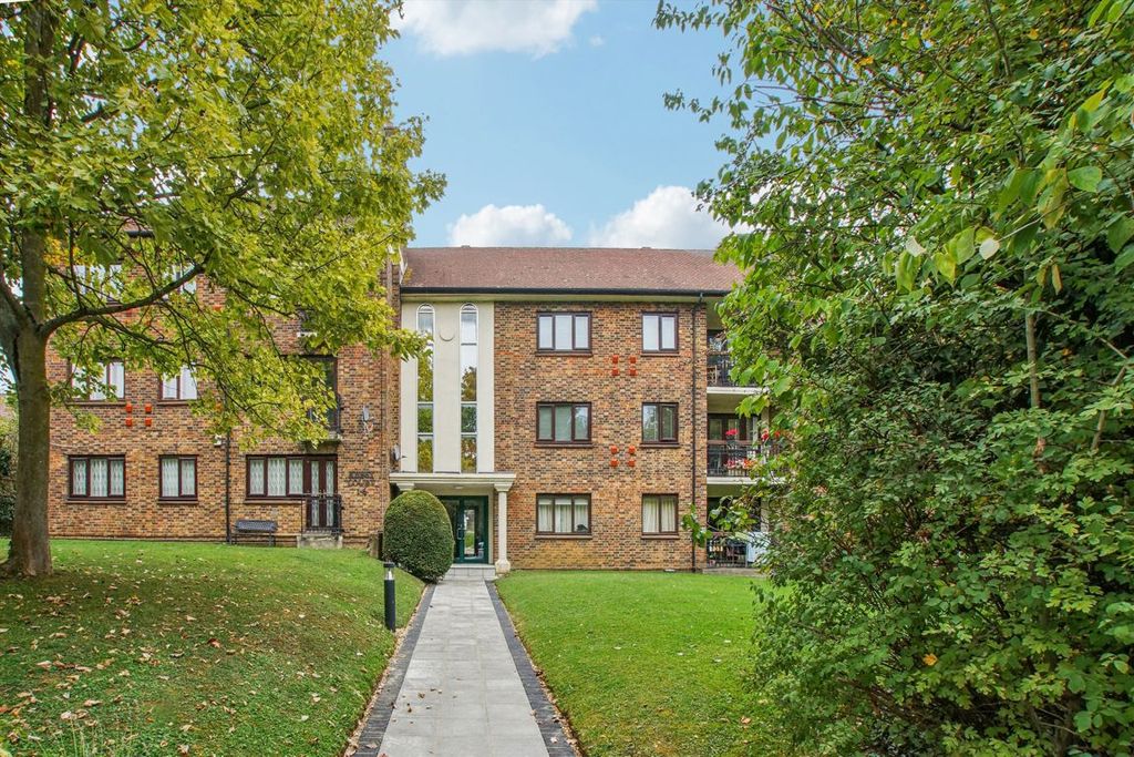 Property photo 1 of 6