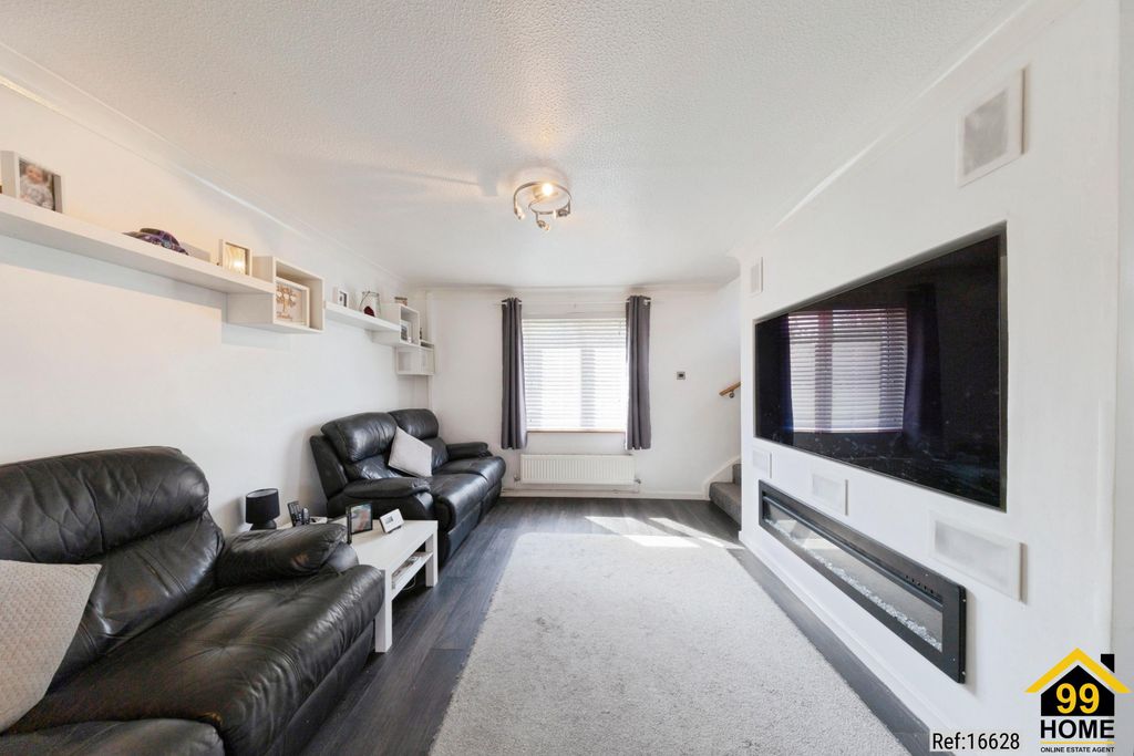 Property photo 2 of 20 Photo 1