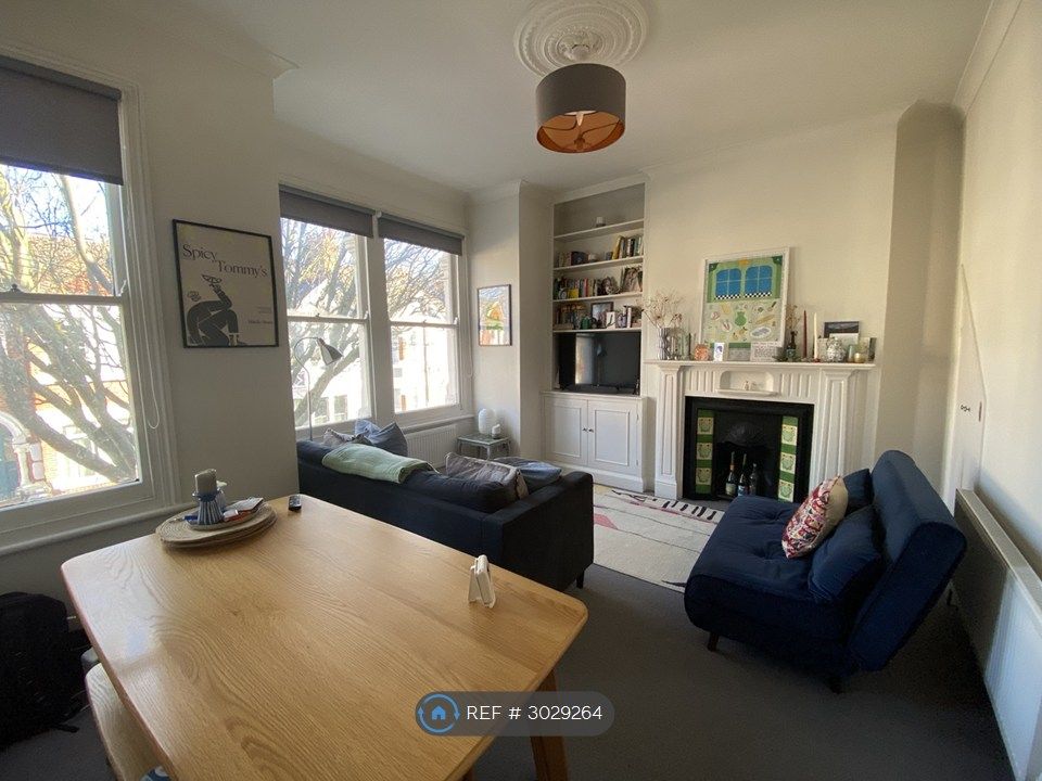 Property photo 2 of 7