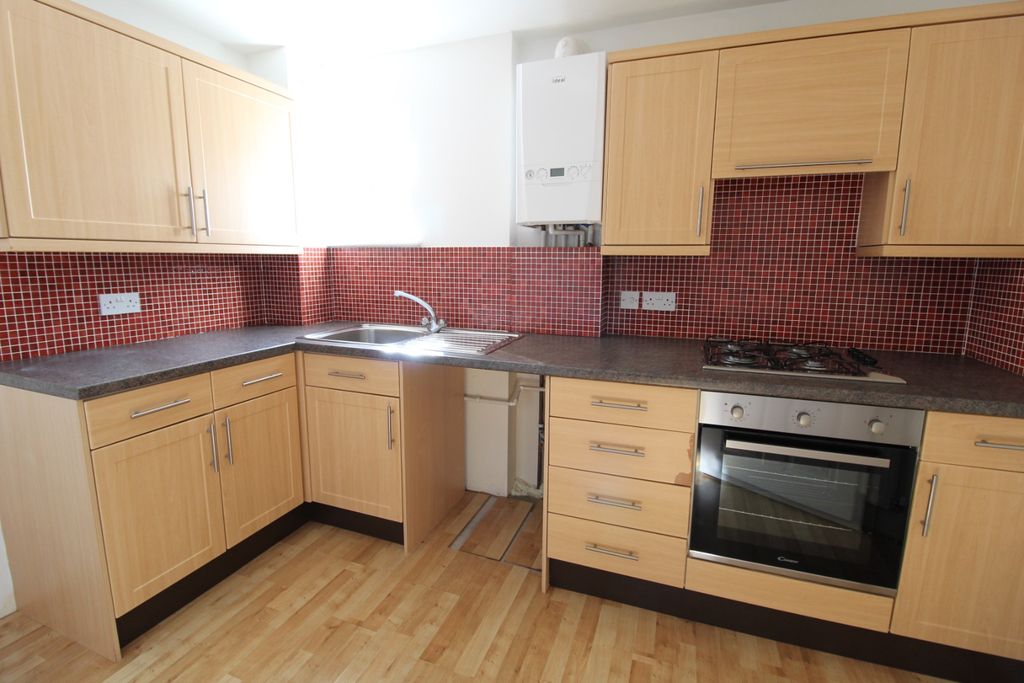 Property photo 3 of 5 3985835