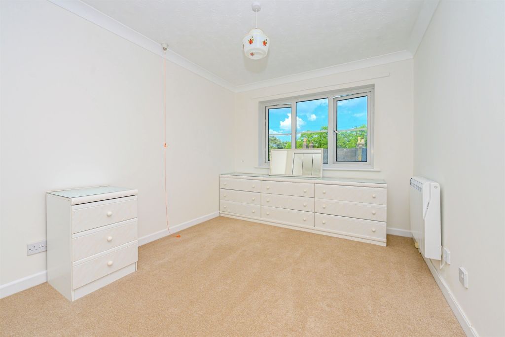 Property photo 3 of 9