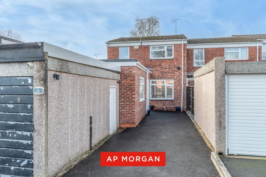 Property photo 1 of 22 Picture No. 23