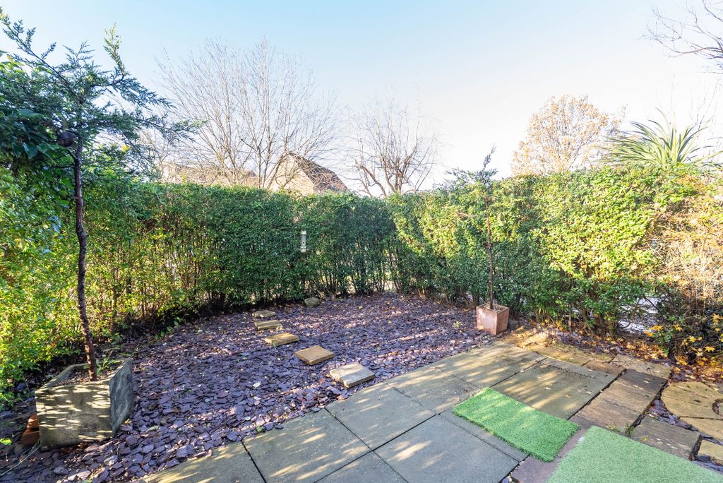 Property photo 2 of 8 Dsc05048