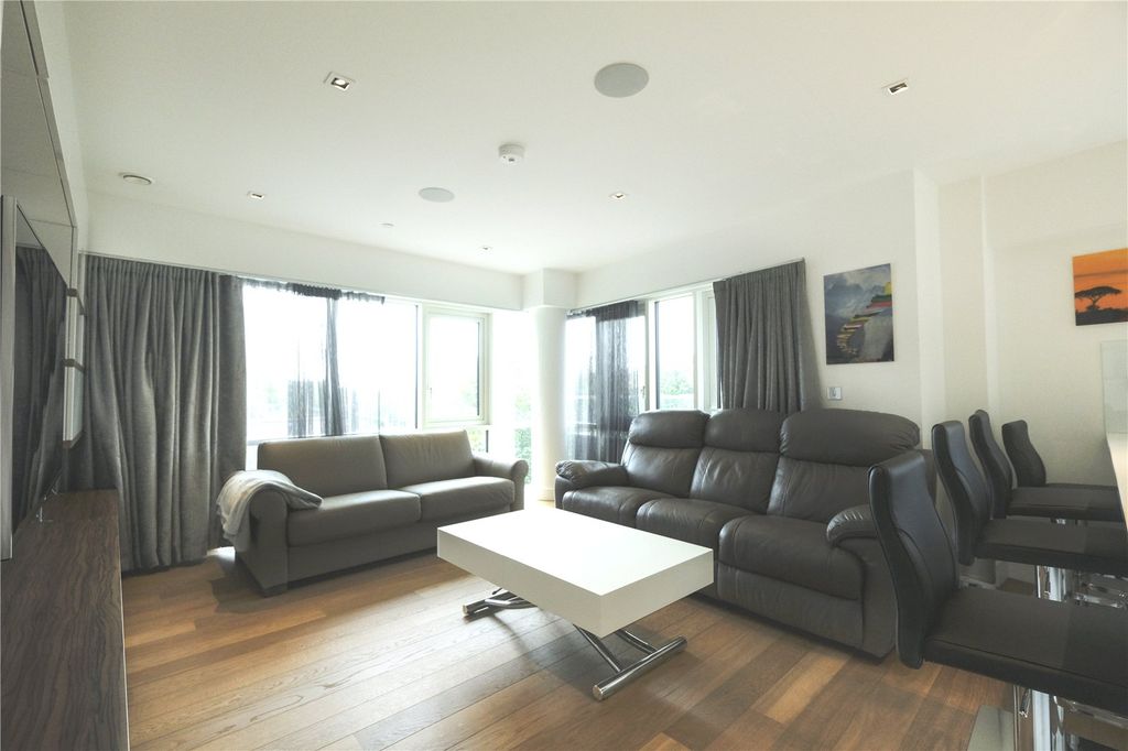 Property photo 1 of 10 Picture No. 06