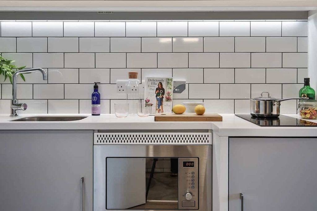 Property photo 2 of 17 Kitchen