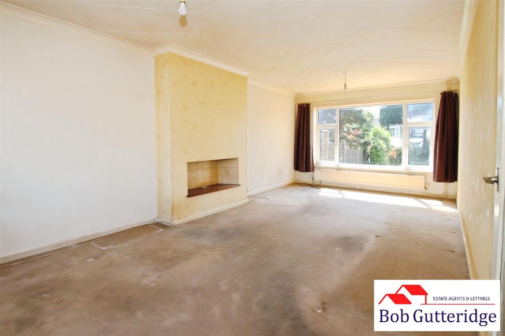 Property photo 3 of 15 Open Plan Lounge/Dining Room