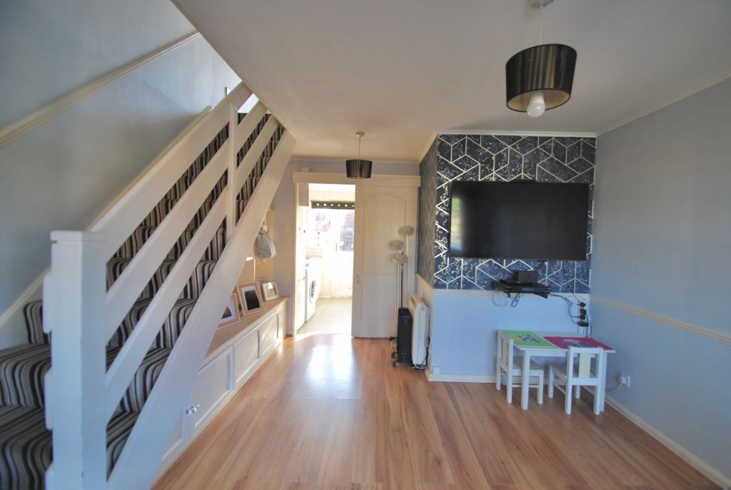 Property photo 2 of 11 Photo 13