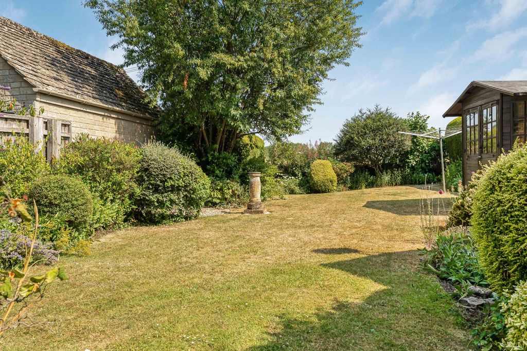Property photo 2 of 14 Picture No. 09