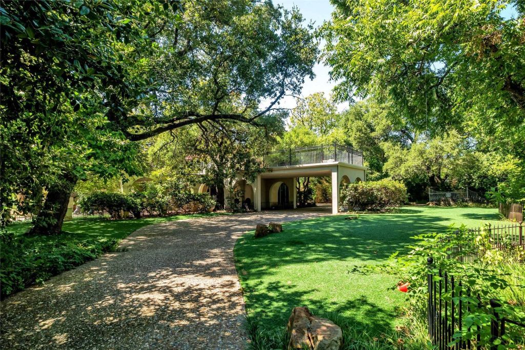 Property photo 2 of 3 <Alttext/>