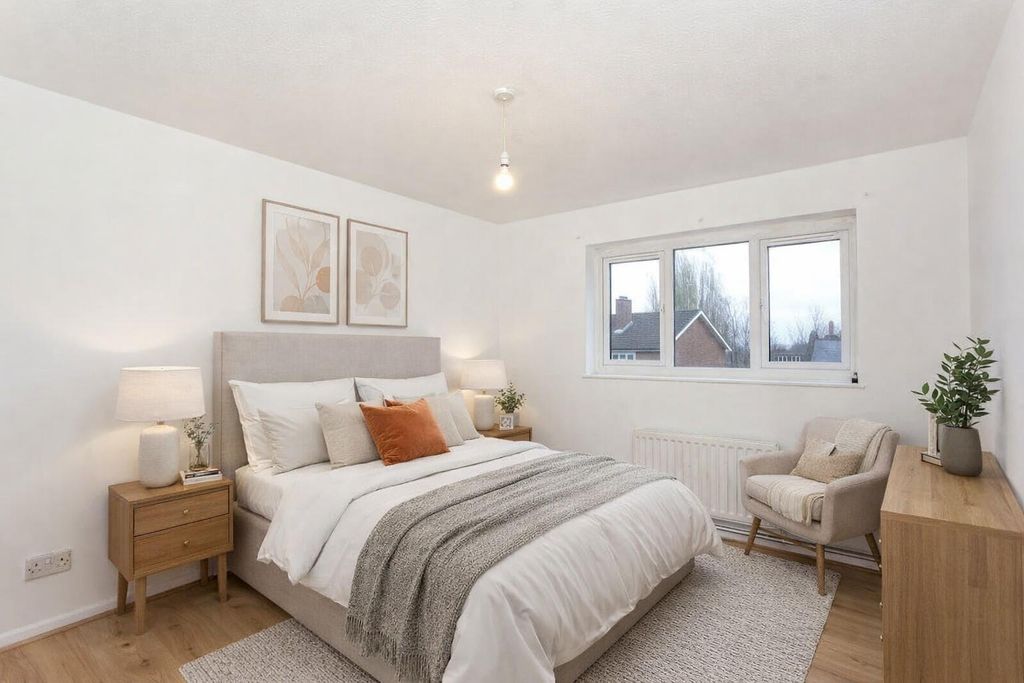 Property photo 2 of 12 4.Jpg