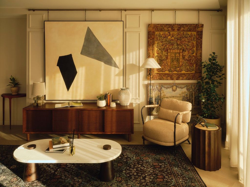 Property photo 2 of 10 Reception