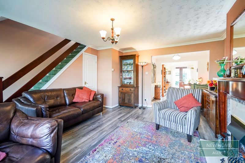 Property photo 3 of 19 Photo 9