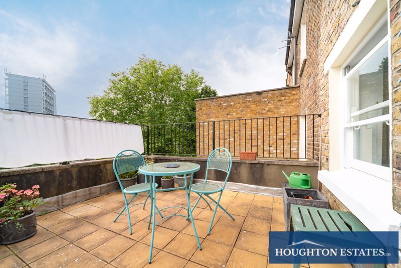 Property photo 2 of 12 Photo 5