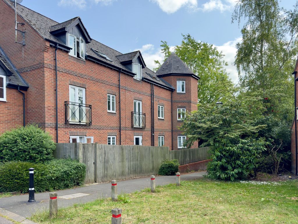 Property photo 1 of 10